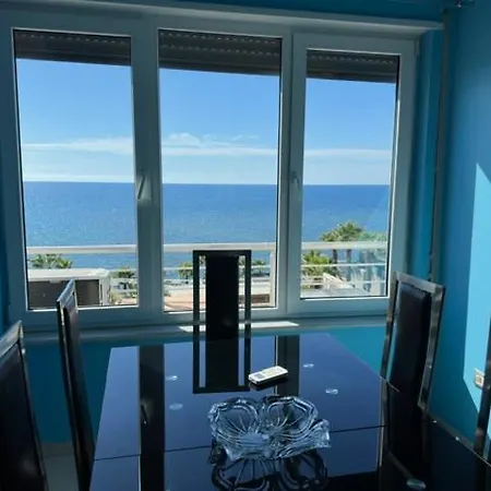 Blue Lobster Full Sea View Appartement *